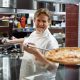 Алессандро Негрини — титулованный пиццайоло и тренер, обучающий поваров Da Vinci Pasta & Pizza мастерству приготовления пиццы