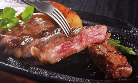 В Японии можно поесть стейки из коров стоимостью в 30 млн рублей