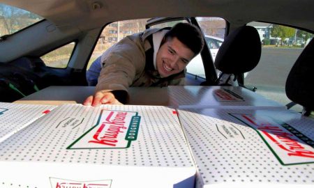 Krispy Kreme попросила студента из США перестать перепродавать ее пончики