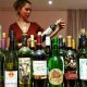 Коллекцию винных бутылок с автографами звёзд покажут в Петербурге