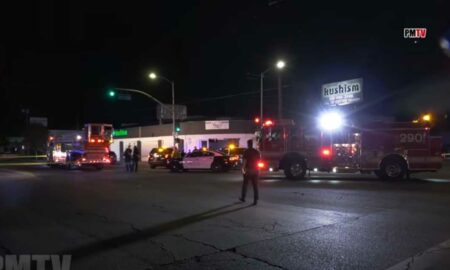 В США автомобиль протаранил ресторан, один человек погиб