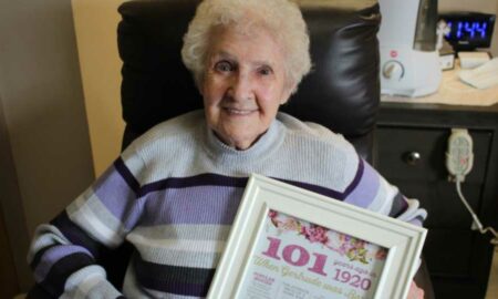Здоровое питание, витамины, танцы и спорт: 101-летняя медсестра назвала слагаемые долгой жизни