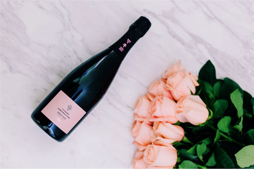 Новое розовое вино «Усадьбы Дивноморское»