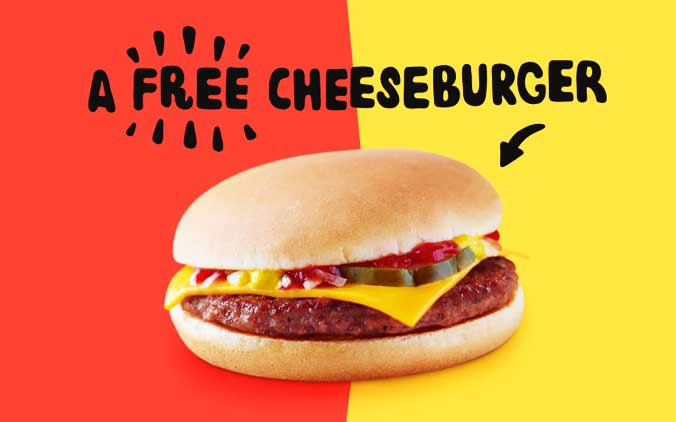 Программист поделился сотней бесплатных бургеров из McDonald's