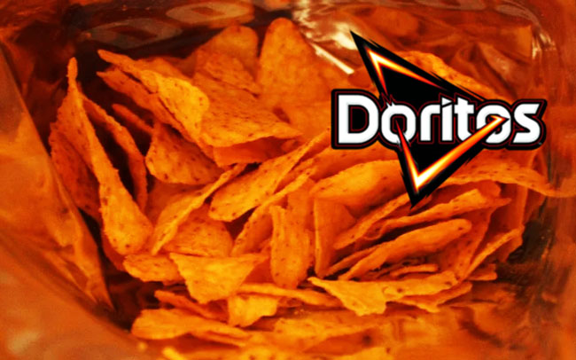Чипсы Doritos