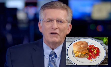 Популярный в США телеведущий считает, что вегетарианство является частью дьявольского плана