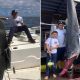 Восьмилетний рыбак поймал тигровую акулу весом 314 кг