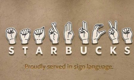 Открылось четвертое в мире кафе, в котором сотрудники и посетители общаются на языке жестов