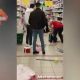 Мужчина с топором устроил погром в питерском гипермаркете