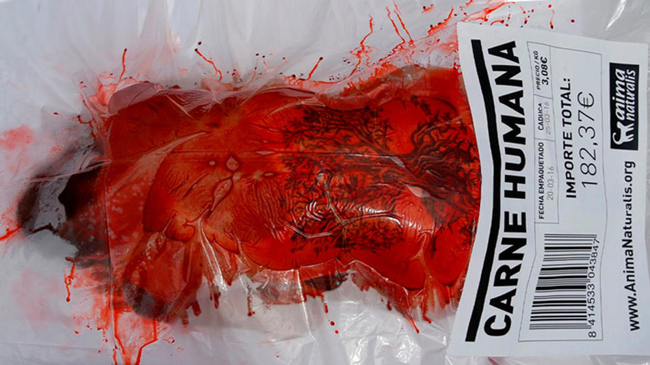 Активисты Anima Naturalis устроили акцию против потребления мяса
