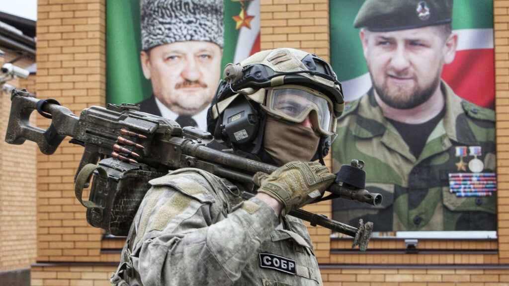 Ахмат-сила: Вежливые зеленые человечки из Чечни