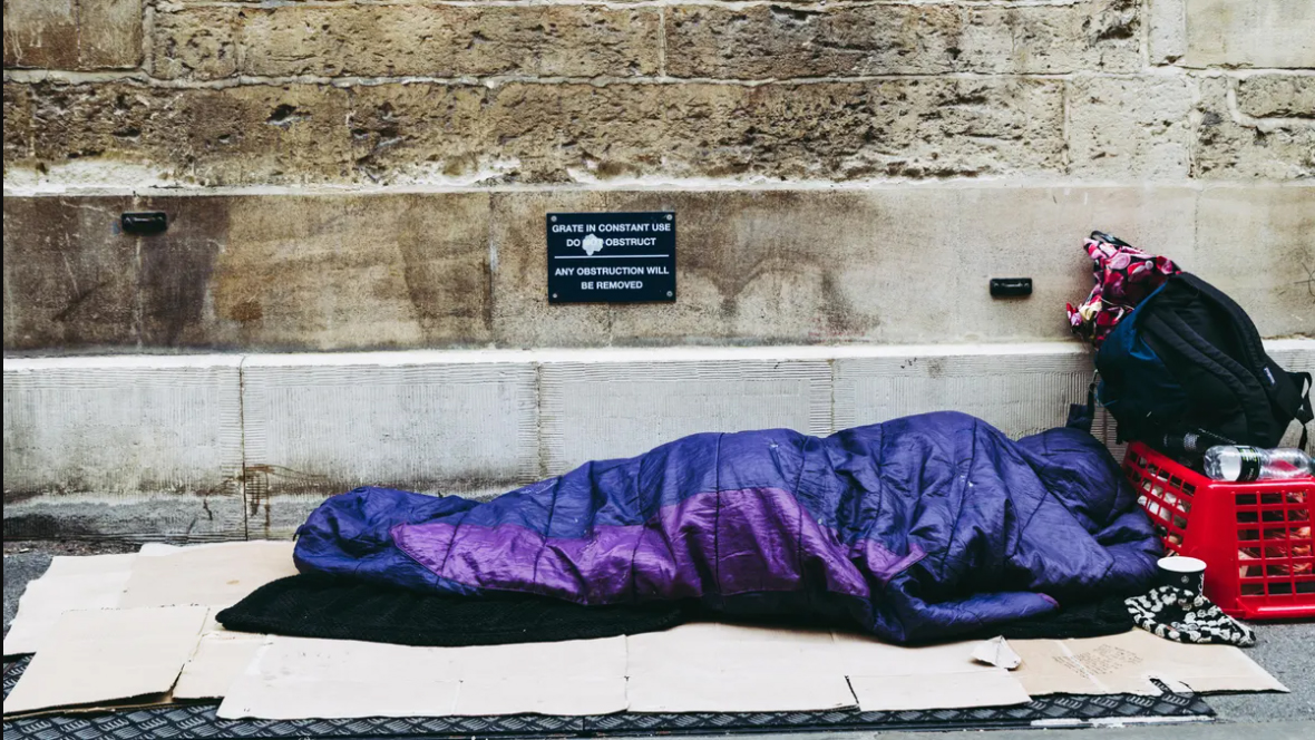 Бездомные, жизнь на улице