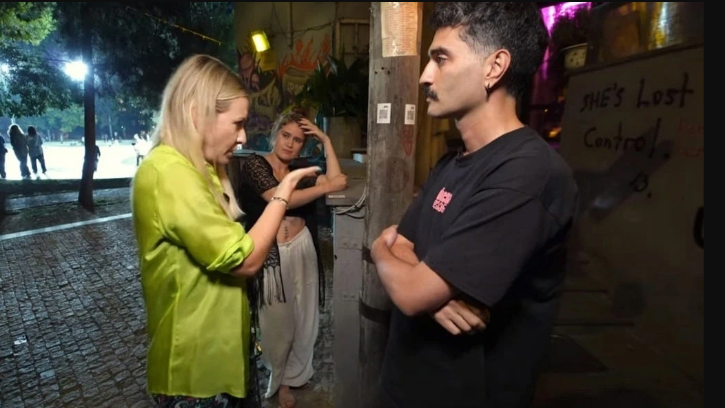В «самом русофобском баре Тбилиси» объяснили Собчак, почему ее не пустят внутрь